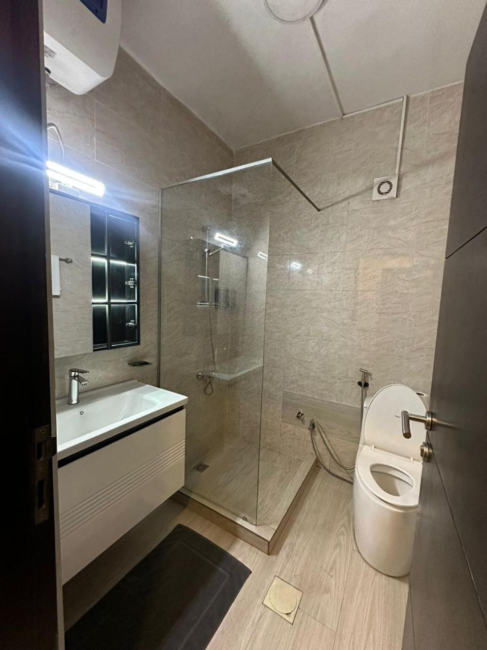 Hotel Belle Vie Kinshasa Eksteriør billede